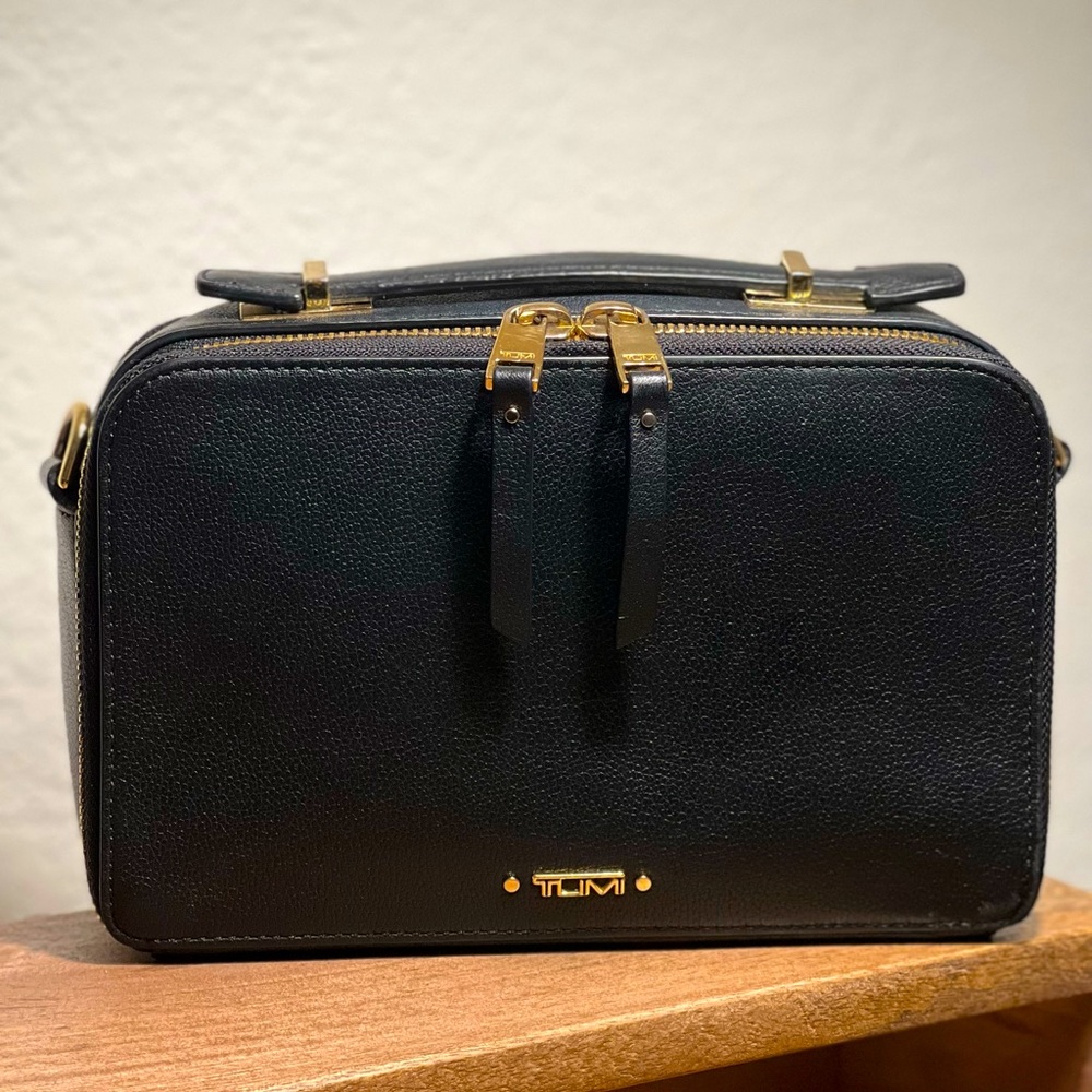 Tumi Aberdeen Leather Crossbody
